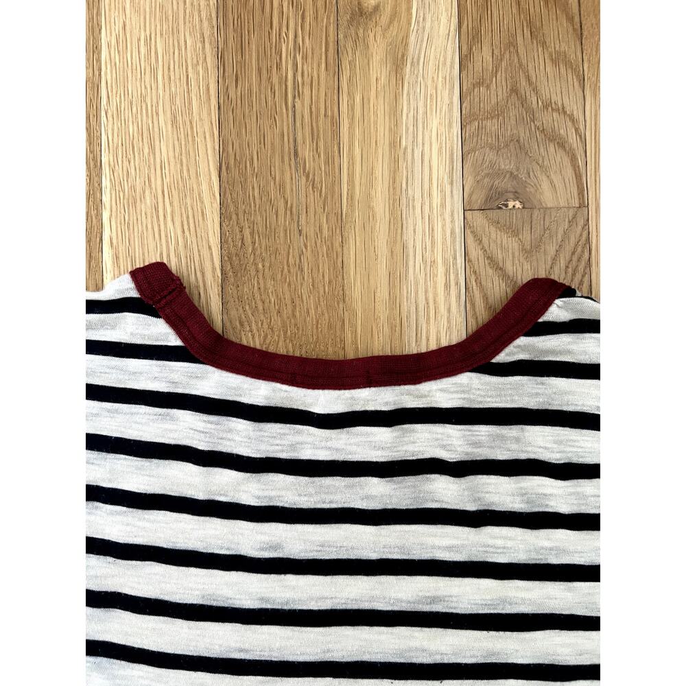 Splendid White/Navy Stripe Crewneck Boxy Cropped Lightweight T-shirt (size S) - Picture 5 of 5
